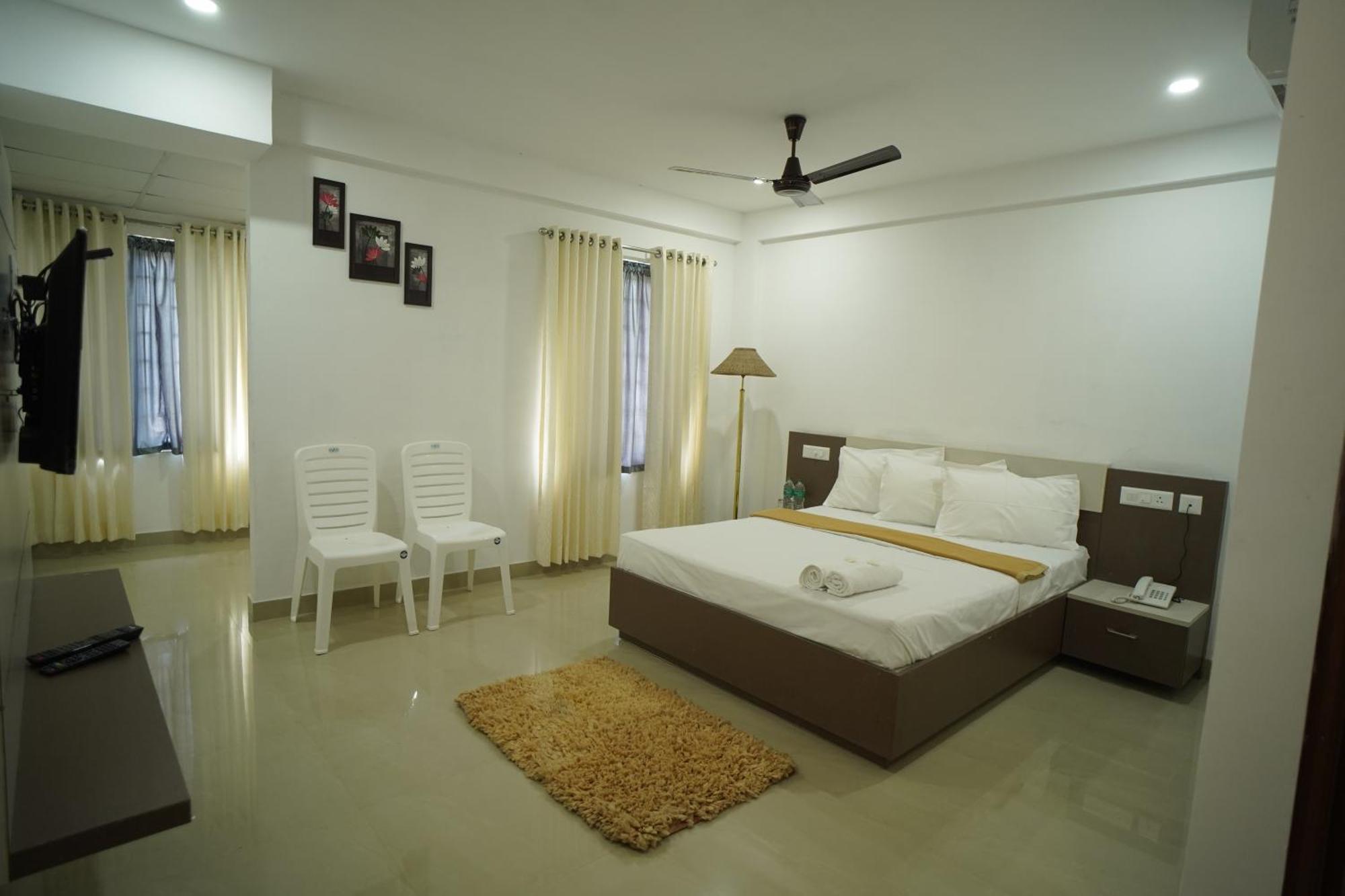 Sn Rooms Perumpavur Экстерьер фото